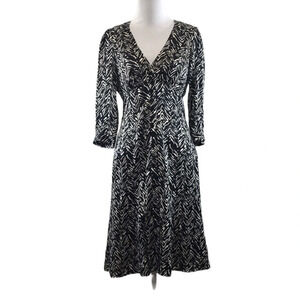Nanette Lepore Black White Silk‎ Midi Sheath Dress Womens 4 V Neck Button Front